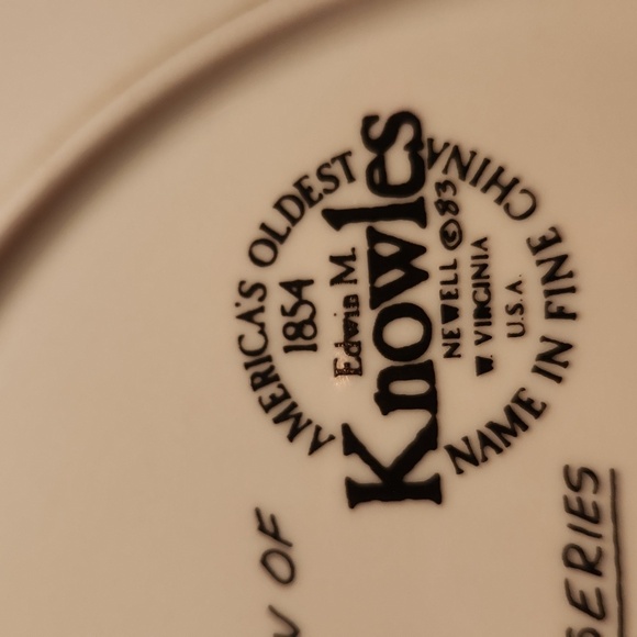 Normam Rockwell's Third In Light Campaign Series Plate "Father's Help" - Picture 4 of 5